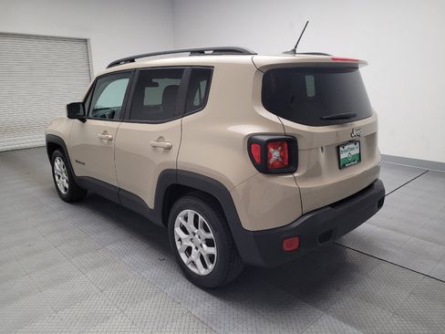 Used 2015 Jeep Renegade Latitude image 5