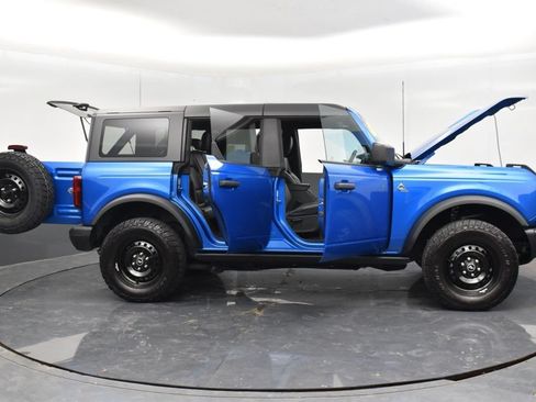 Used 2023 Ford Bronco Black Diamond AWD/4WD image 36