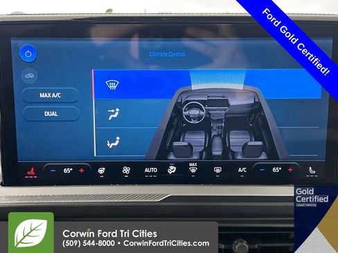 Used 2025 Ford Bronco Sport Badlands image 9