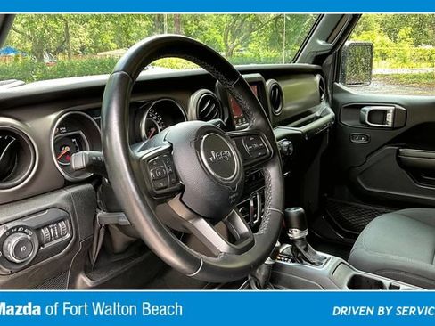 Used 2021 Jeep Wrangler Sport AWD/4WD image 13