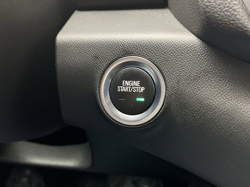 Certified 2023 GMC Terrain SLE w/ Driver Convenience Package image 20