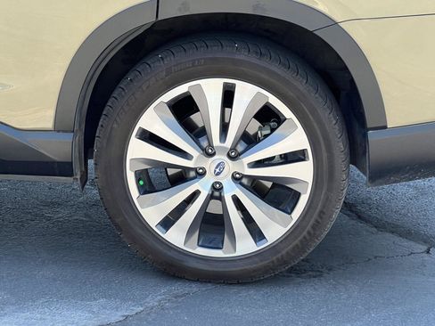 Used 2022 Subaru Ascent Limited w/ Technology Package AWD/4WD image 14