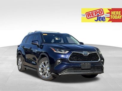 Used 2021 Toyota Highlander Limited