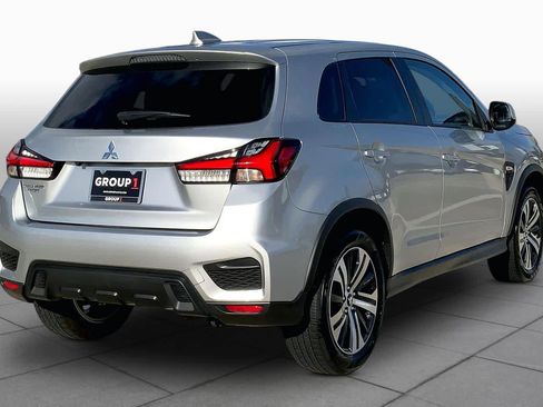 Used 2025 Mitsubishi Outlander Sport ES AWD/4WD image 13