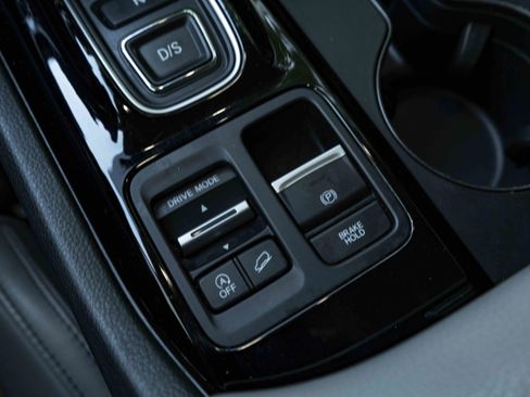 Used 2024 Honda Pilot EX-L image 29