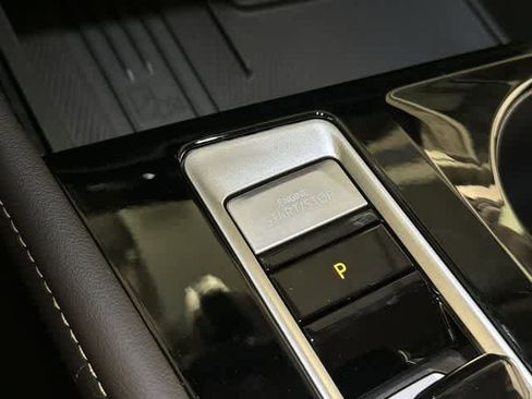 New 2026 Volkswagen Atlas SE AWD/4WD image 11