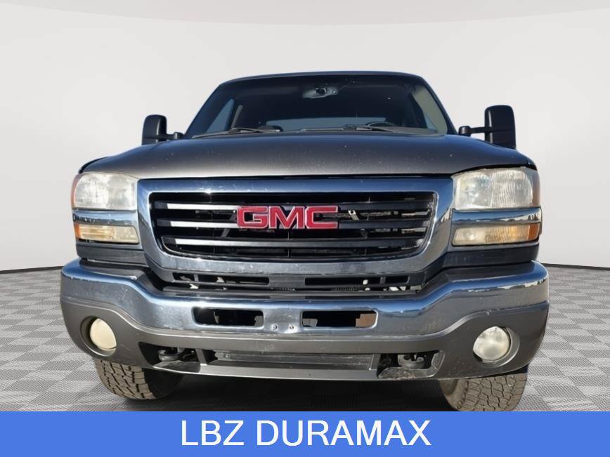 Used 2006 GMC Sierra 2500 SLE w/ Heavy-Duty Power Package AWD/4WD image 2