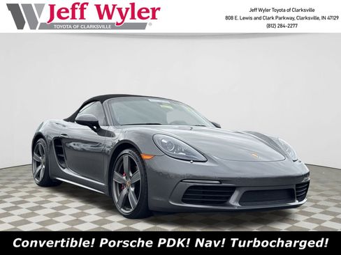 Used 2017 Porsche 718 Boxster S image 1