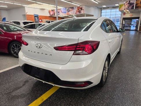Used 2019 Hyundai Elantra SEL w/ Cargo Package FWD image 5