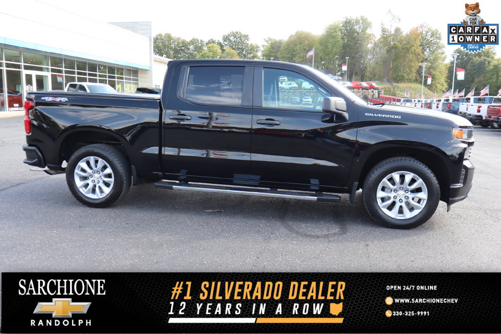 Used 2022 Chevrolet Silverado 1500 Custom w/ Safety Confidence Package AWD/4WD image 1