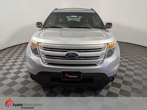 Used 2011 Ford Explorer XLT w/ 202A Rapid Spec Order Code AWD/4WD image 2