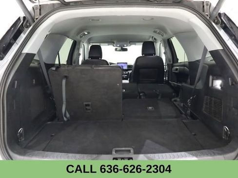 Used 2023 Ford Explorer Limited image 29