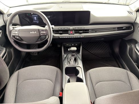 Used 2025 Kia K4 FWD image 16