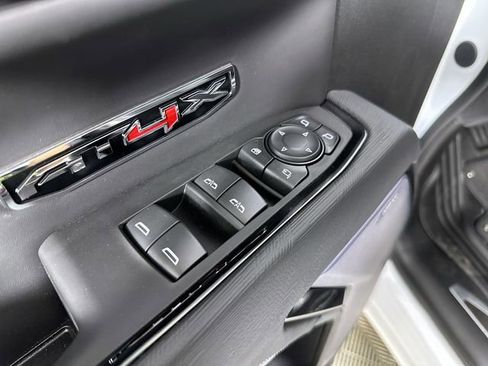 New 2026 GMC Sierra 1500 AT4X AWD/4WD image 24
