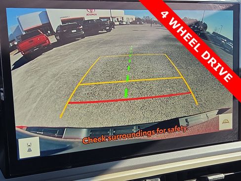 Used 2025 Toyota Tacoma TRD Sport image 18