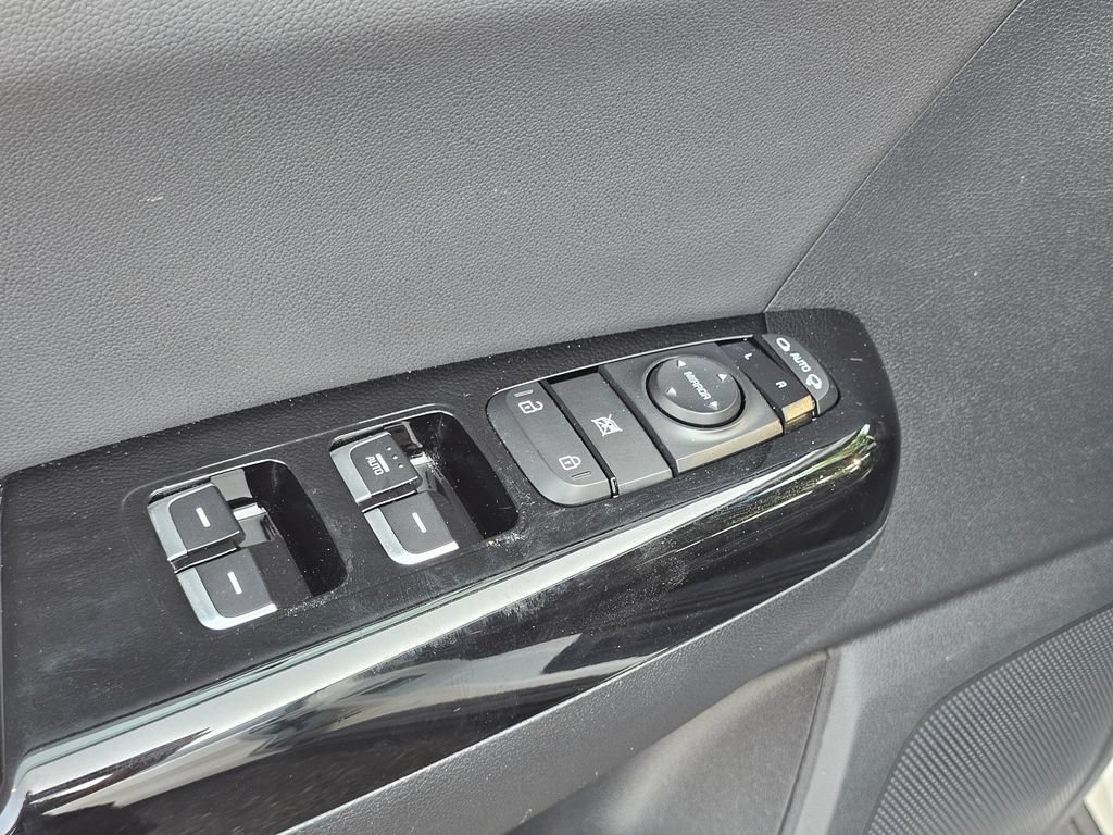 Used 2022 Kia Sportage EX AWD/4WD image 24