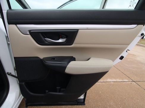 Used 2019 Honda CR-V LX image 36