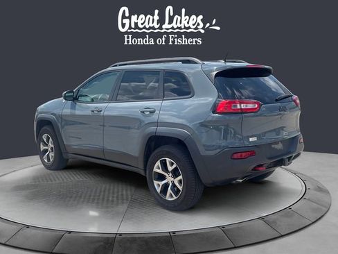 Used 2014 Jeep Cherokee Trailhawk w/ Comfort/Convenience Group AWD/4WD image 3
