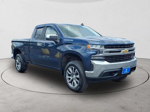 Used 2020 Chevrolet Silverado 1500 LT w/ All-Star Edition AWD/4WD image 3