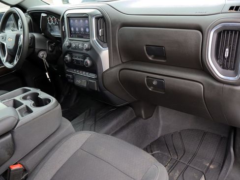 Certified 2022 Chevrolet Silverado 2500 LT image 27