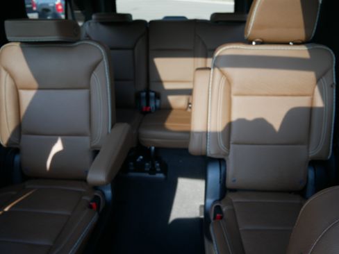 Used 2024 Chevrolet Tahoe High Country w/ Max Trailering Package AWD/4WD image 13