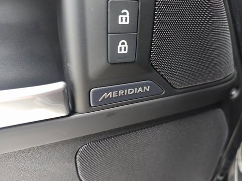 New 2026 Land Rover Defender 110 S image 13