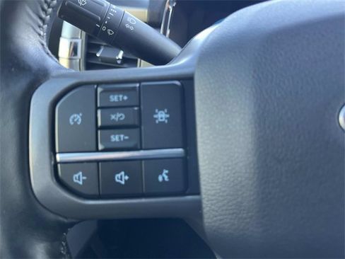 Used 2022 Ford F150 Lariat image 29