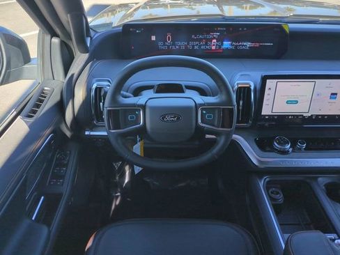 New 2026 Ford Expedition Tremor image 16