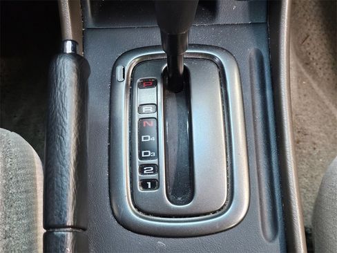 Used 2001 Honda Accord LX image 28