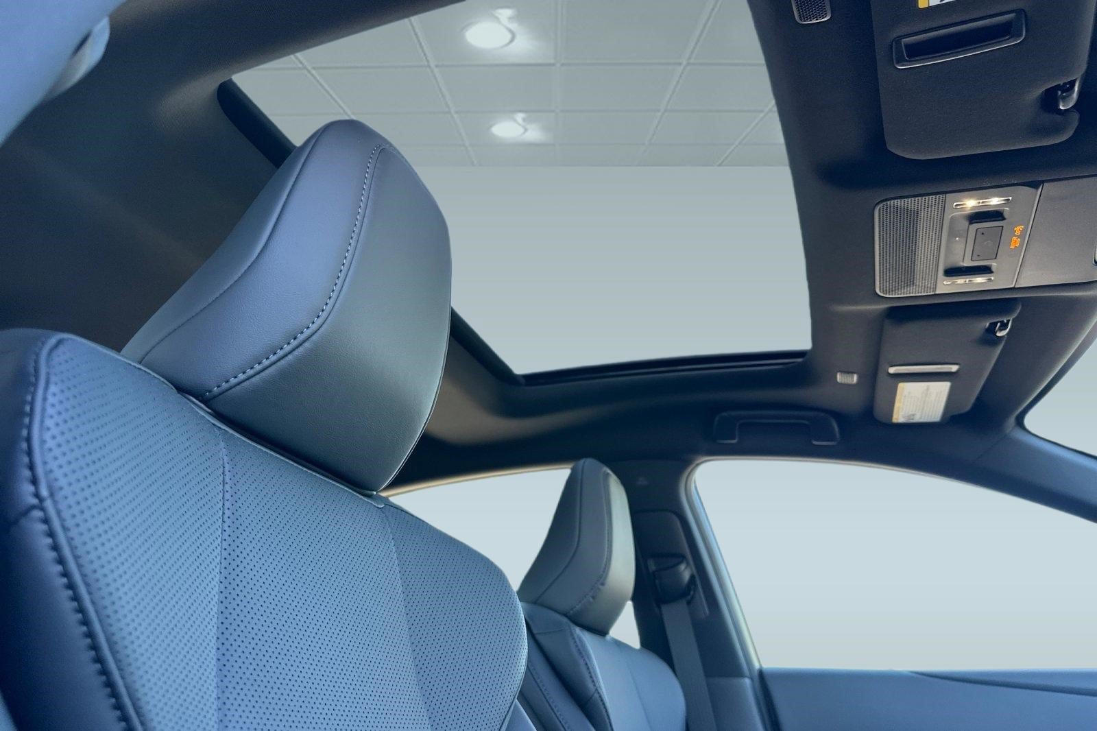 New 2026 Lexus ES 350e w/ Convenience Package FWD image 21