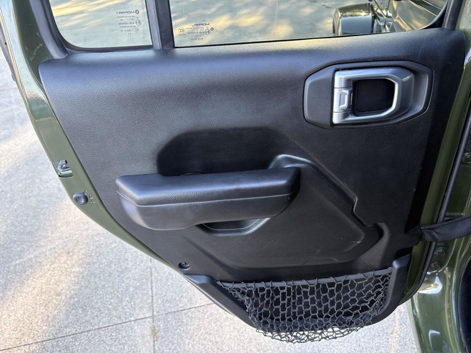 Used 2021 Jeep Gladiator Sport AWD/4WD image 12