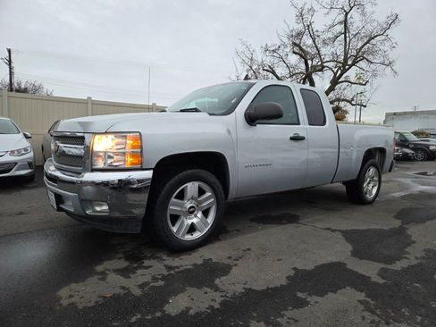 Used 2013 Chevrolet Silverado 1500 LT w/ Interior Plus Package image 2