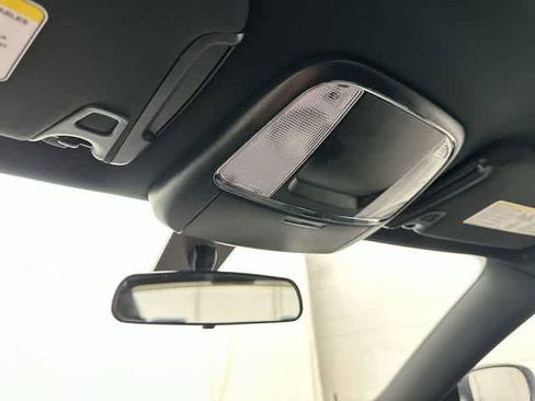 Used 2023 Dodge Charger SXT RWD image 21