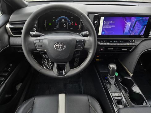 Used 2025 Toyota Camry SE w/ Multimedia Upgrade Package FWD image 12