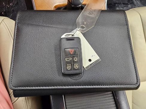 Used 2016 Volvo S60 T5 Premier image 23