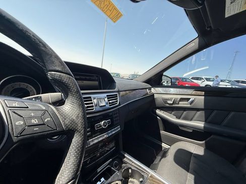 Used 2015 Mercedes-Benz E 400 Sedan image 12