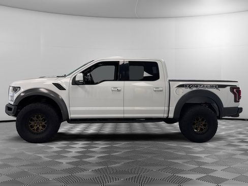 Used 2019 Ford F150 Raptor w/ Equipment Group 802A Luxury AWD/4WD image 5