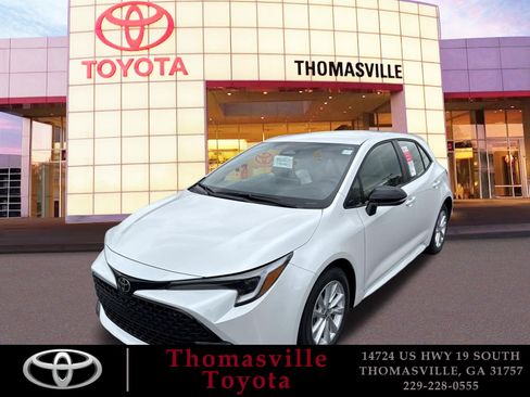 New 2026 Toyota Corolla SE FWD image 1