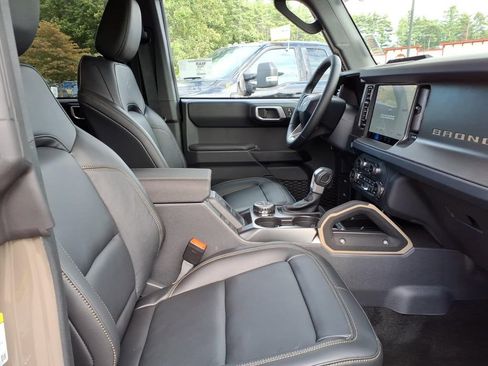 New 2026 Ford Bronco Badlands AWD/4WD image 10