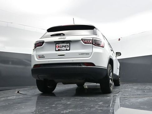 Used 2025 Jeep Compass Limited AWD/4WD image 51