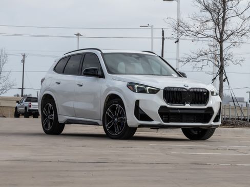 Certified 2024 BMW X1 M35i w/ Premium Package image 2