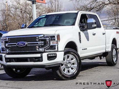 Used 2022 Ford F350 Platinum w/ FX4 Off-Road Package AWD/4WD image 19