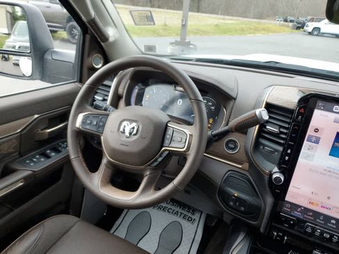 New 2025 RAM 3500 Longhorn image 18