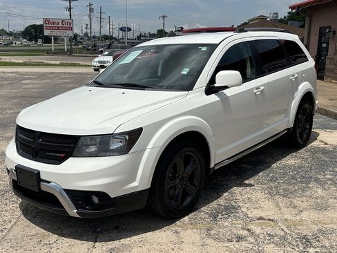 Used 2018 Dodge Journey Crossroad FWD image 5