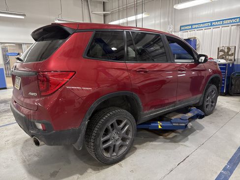 Certified 2023 Honda Passport EX-L image 4