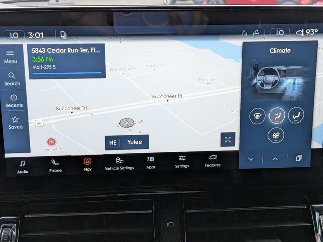 Used 2022 Lincoln Navigator 4WD image 22