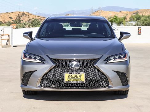 Used 2021 Lexus ES 250 F Sport w/ Accessory Package 2 AWD/4WD image 6