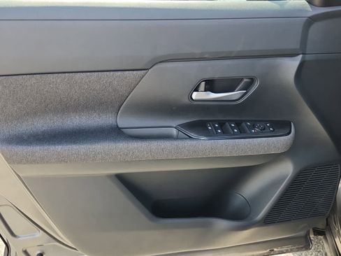 New 2026 Nissan Kicks SV w/ Cold Weather Package image 9