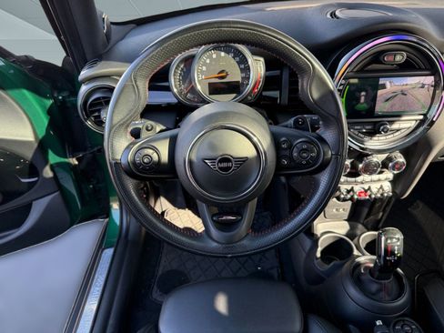 Used 2020 MINI Cooper S image 27