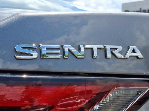 Used 2021 Nissan Sentra SV FWD image 30